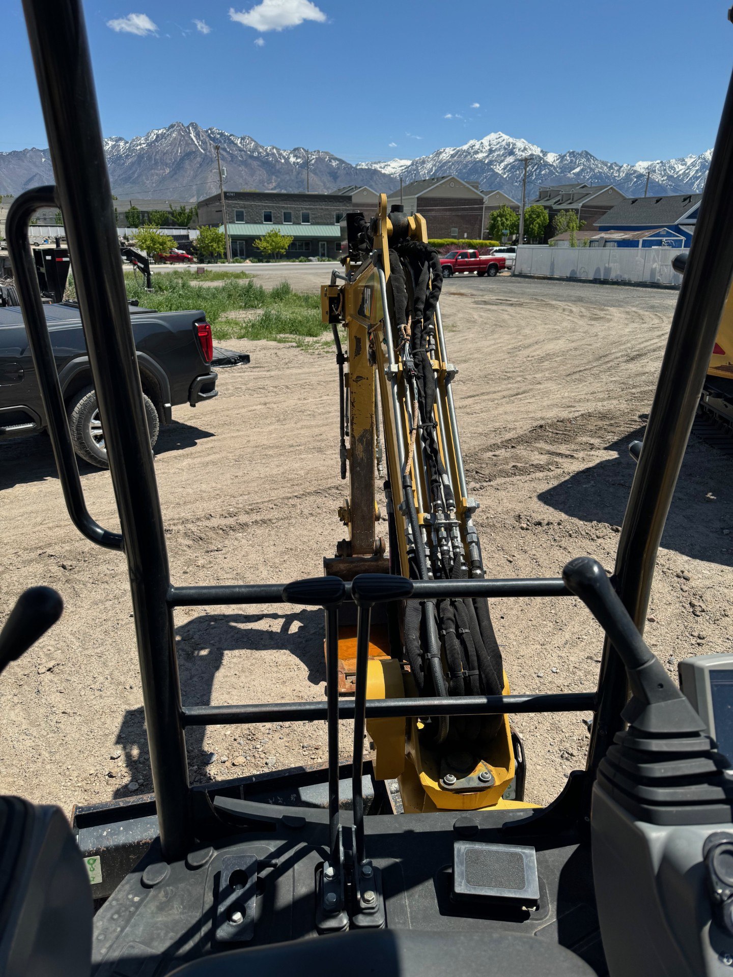 2016 Caterpillar 303 Mini Excavator photo 6